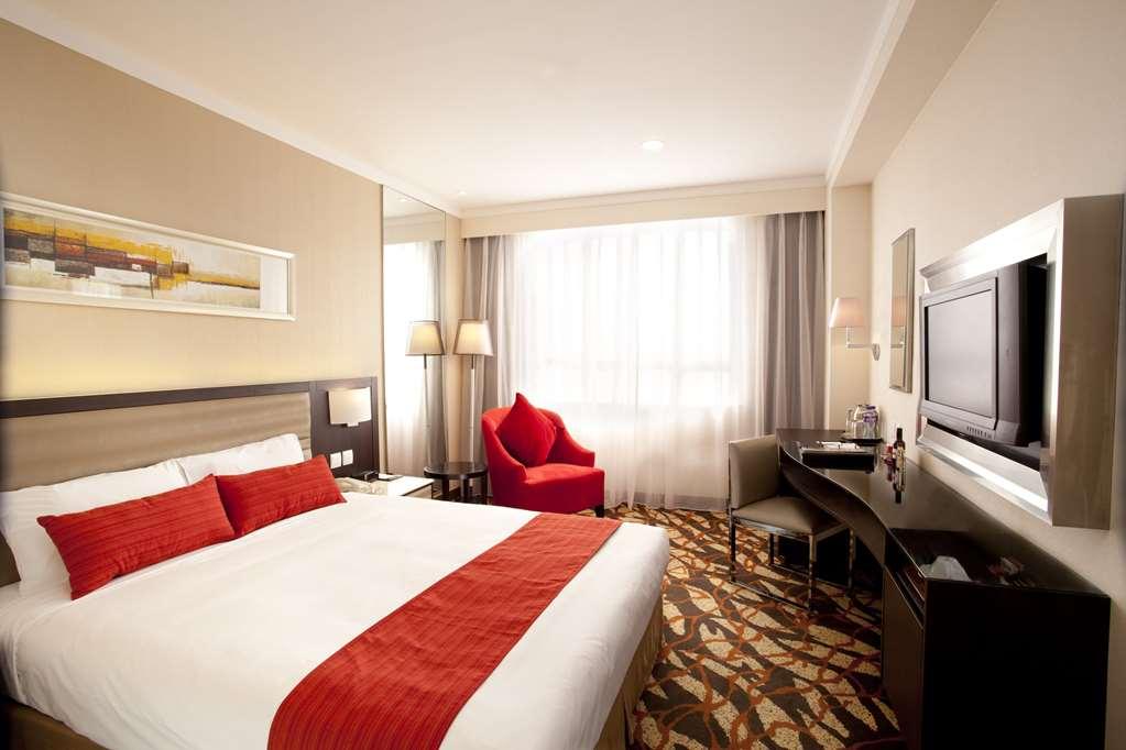 Metropark Hotel Kowloon Hong Kong Room photo